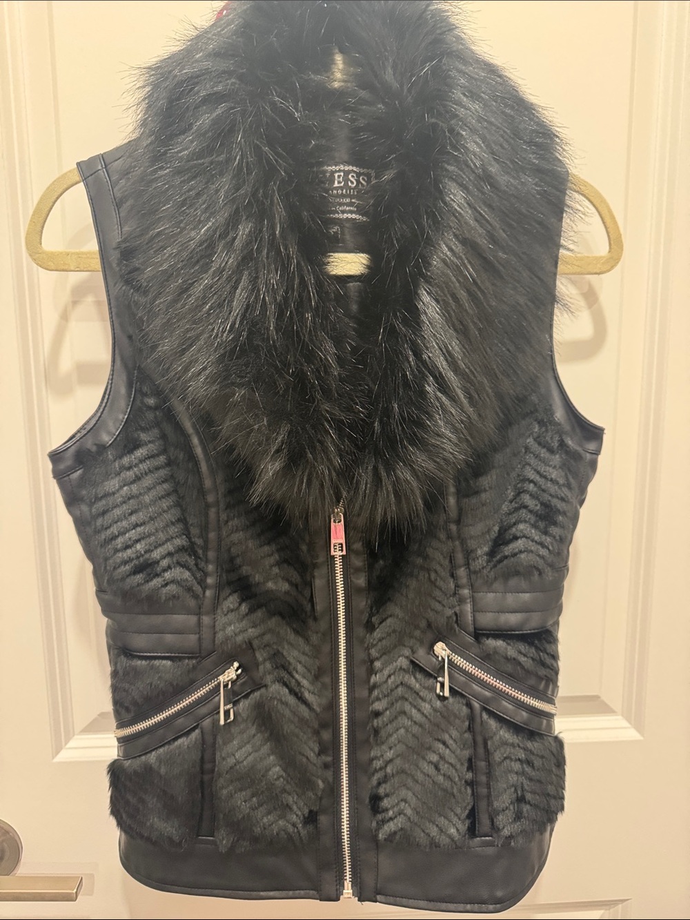 Guess Black Quilted Faux Fur Vest with Plush Collar